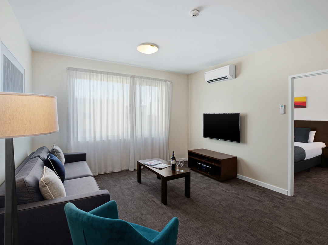 奎斯特莫森湖酒店主图