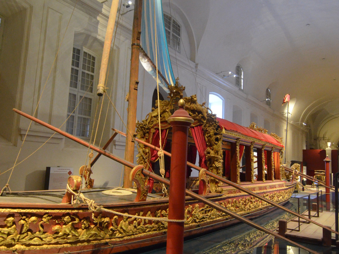 Il Bucintoro dei Savoia-韦纳里亚雷亚莱必去景点