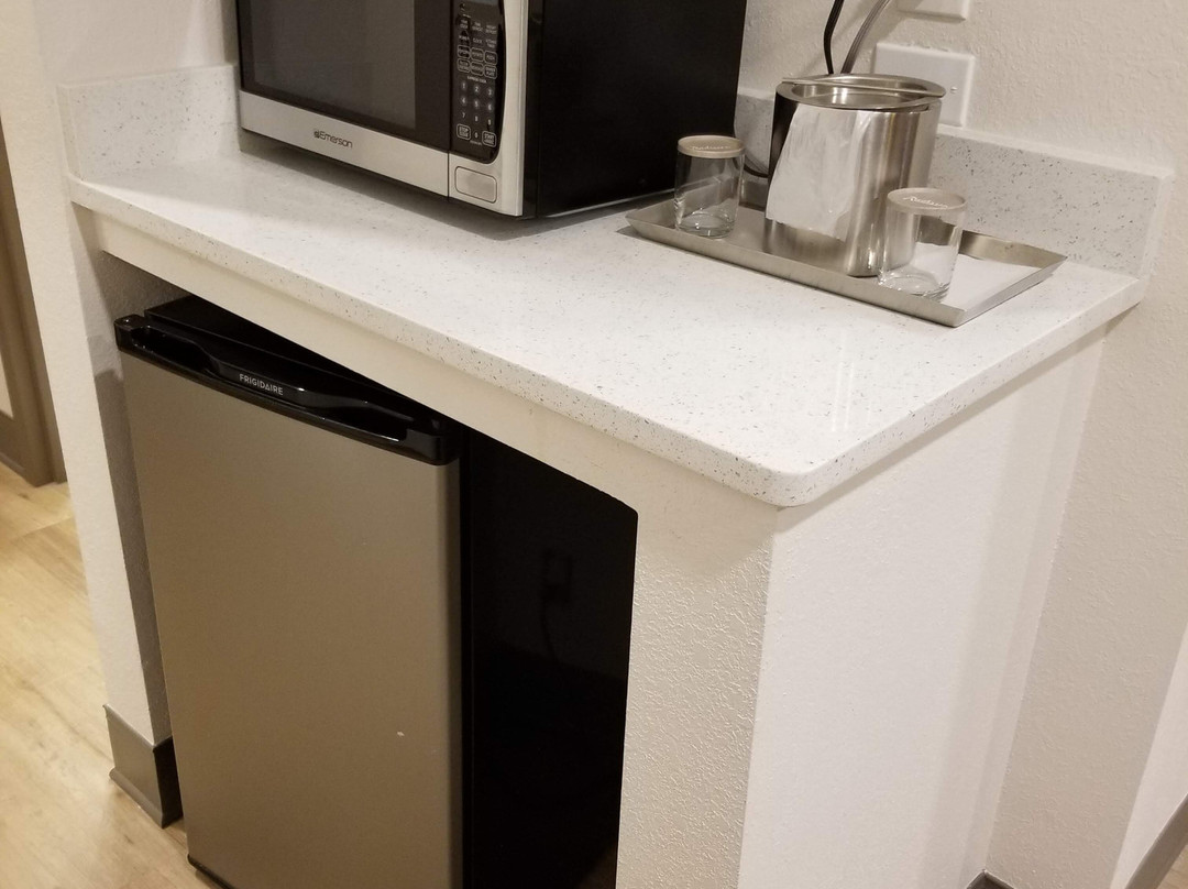 Radisson Hotel & Conference Center Rockford主图