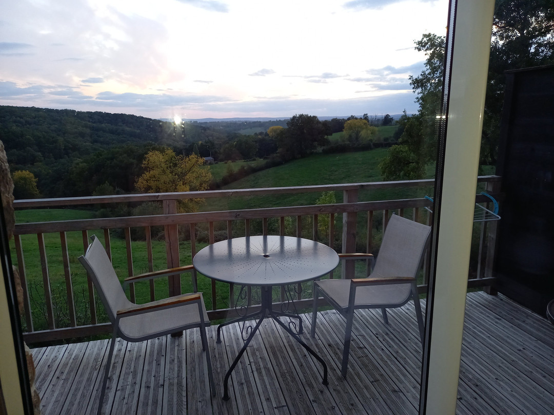 Les Instants Voles chambres jacuzzi privatif主图