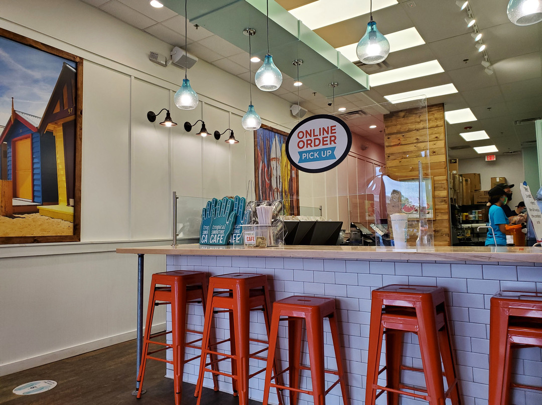 Tropical Smoothie Cafe