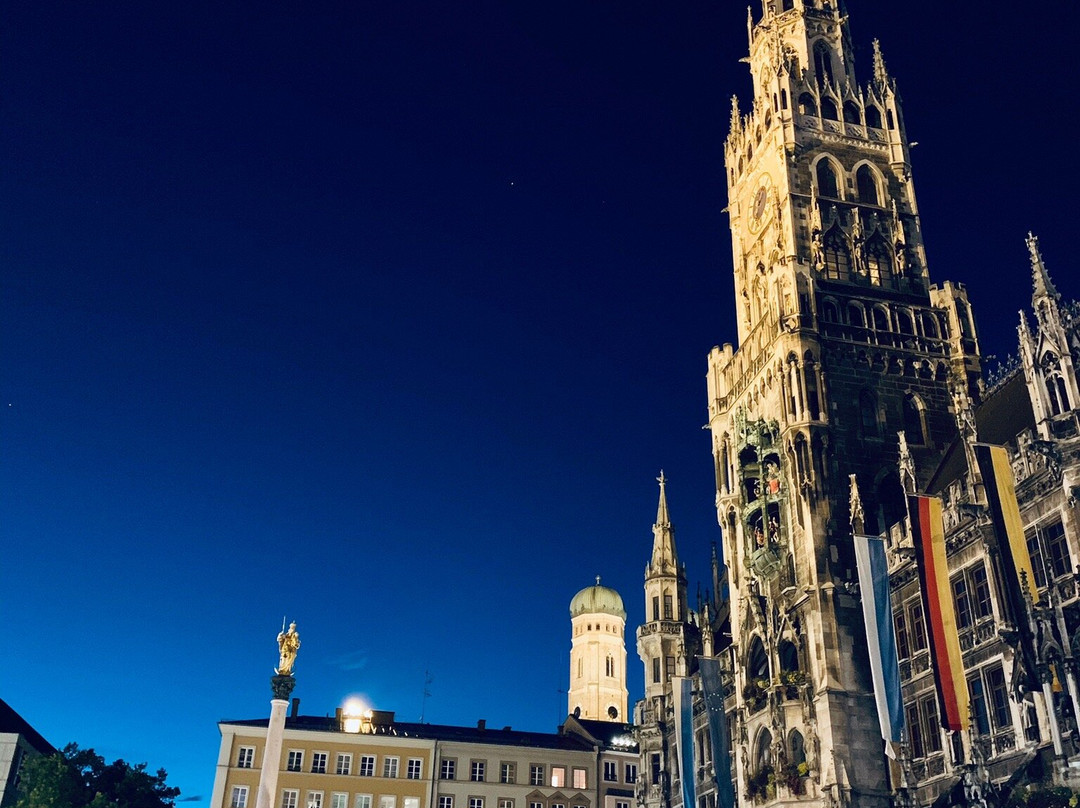Oztour Munich Tours-慕尼黑必去景点