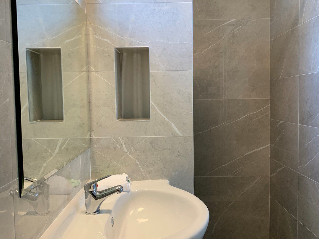 高山汽车旅馆主图