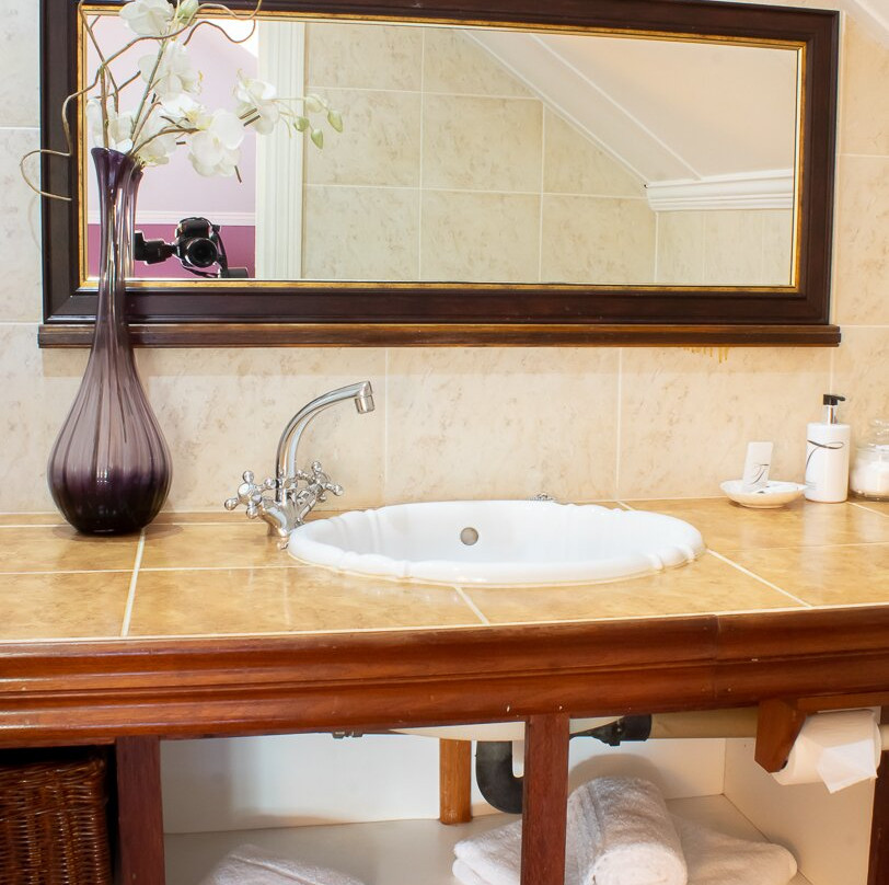 玫瑰岛别墅酒店主图