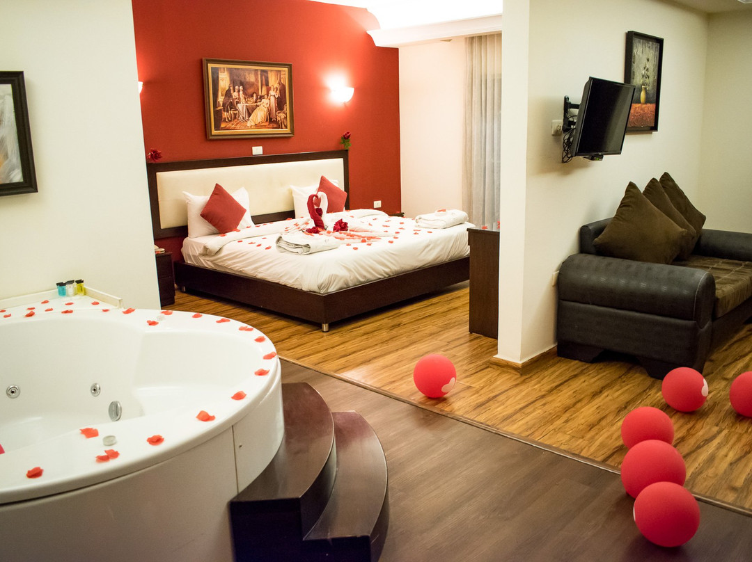 Al Murjan Palace Hotel主图