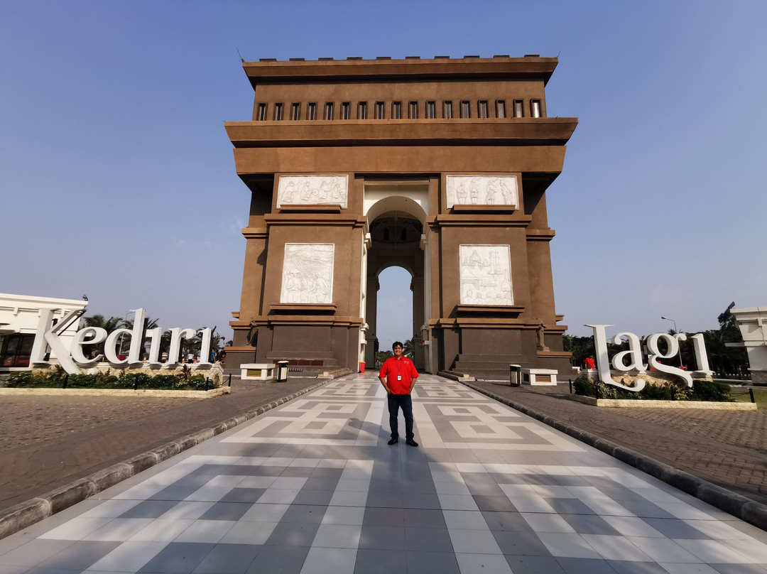 Simpang Lima Gumul Monument-谏义里必去景点