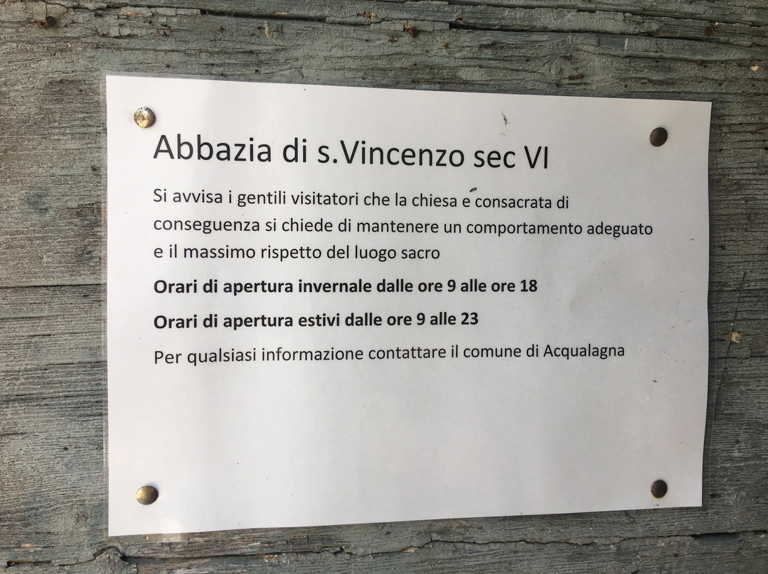 Abbazia San Vincenzo al Furlo-Acqualagna必去景点