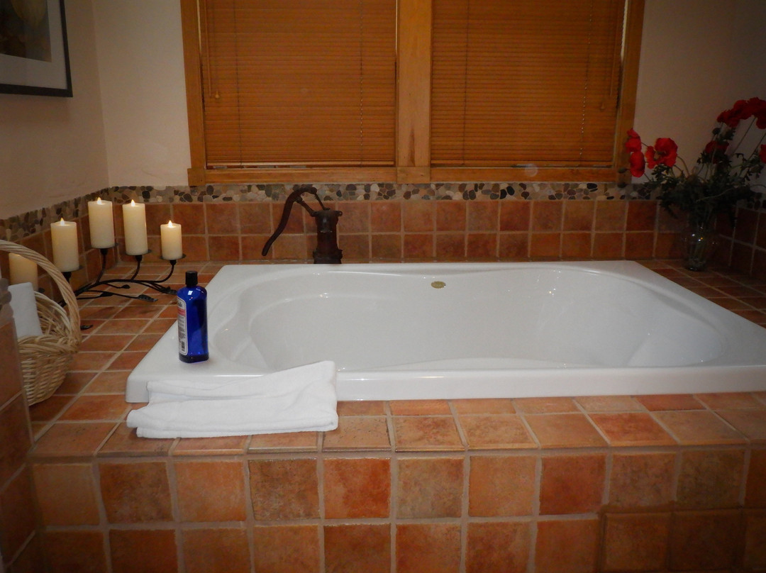 Riversong Inn Retreat主图