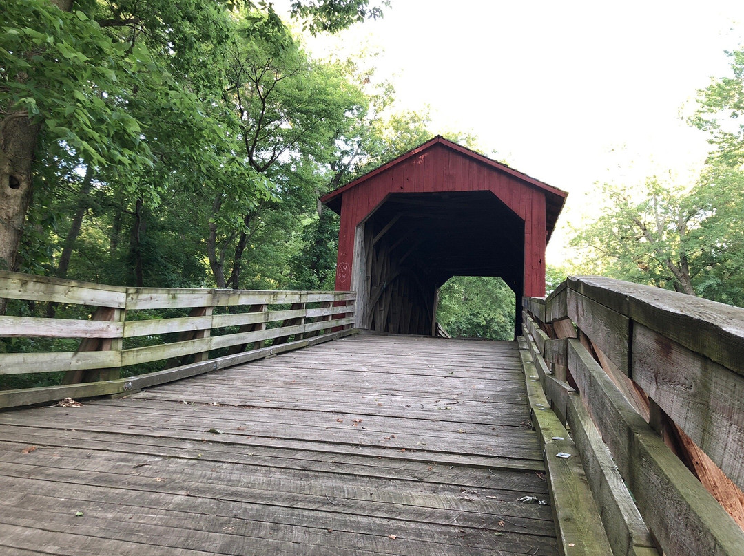 Sugar Creek Covered Bridge-Glenarm必去景点