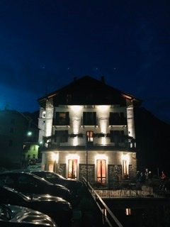 Hotel Roseg主图