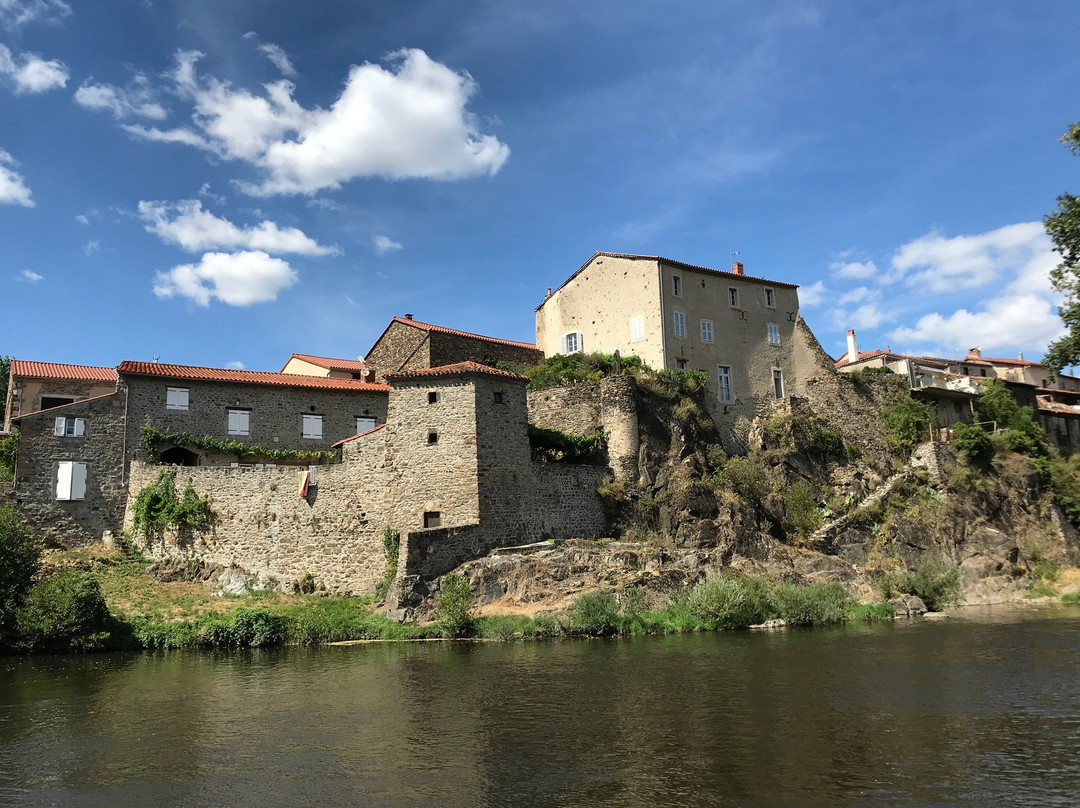 Chez Les Bougnats主图