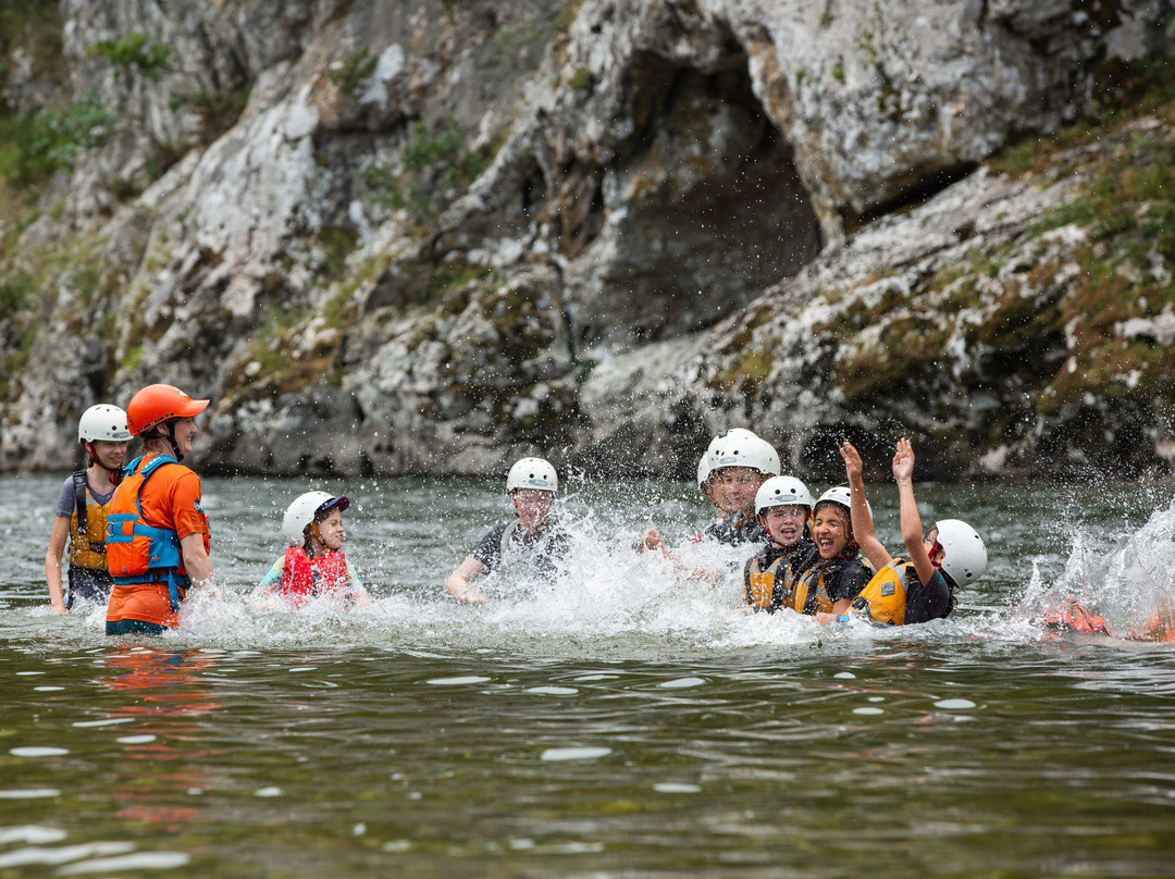 Adventure Ardeche-瓦隆蓬达尔克必去景点