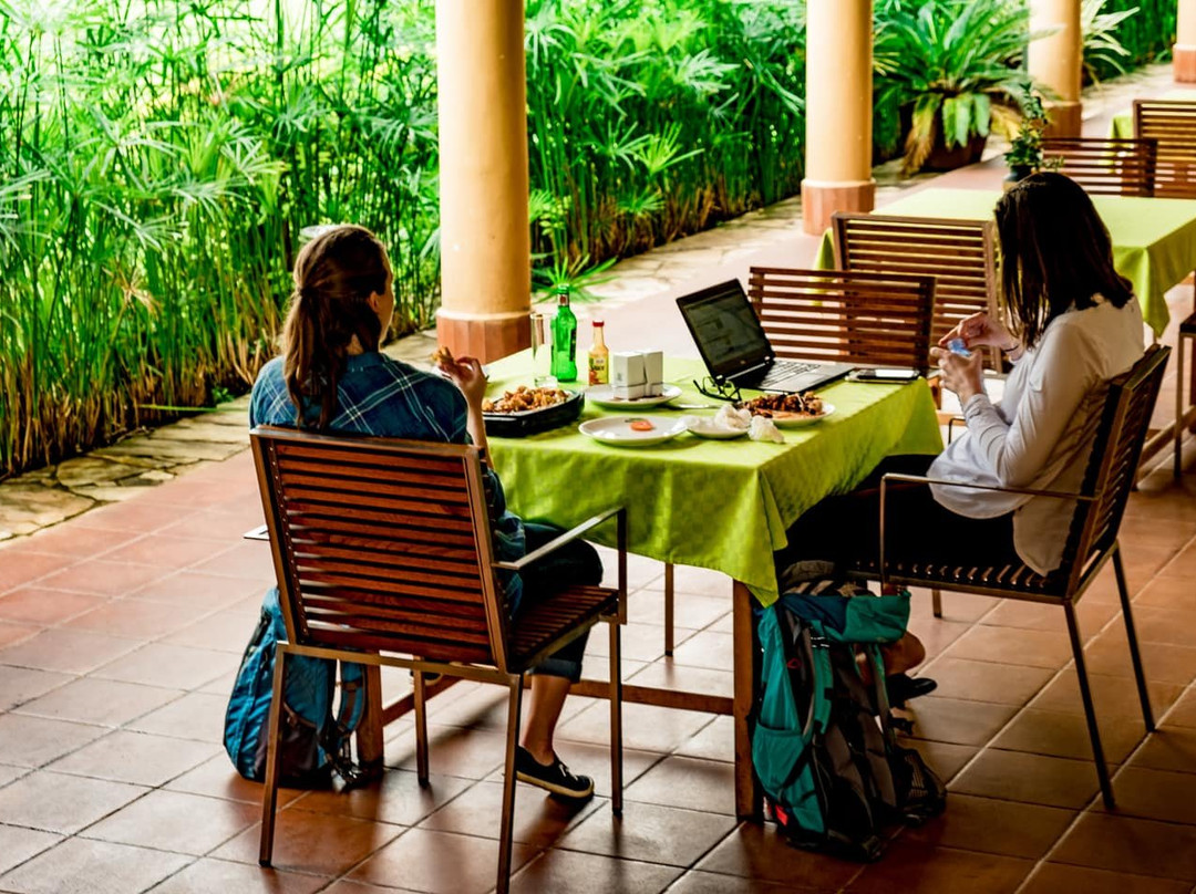 Mountains Of The Moon Hotel主图