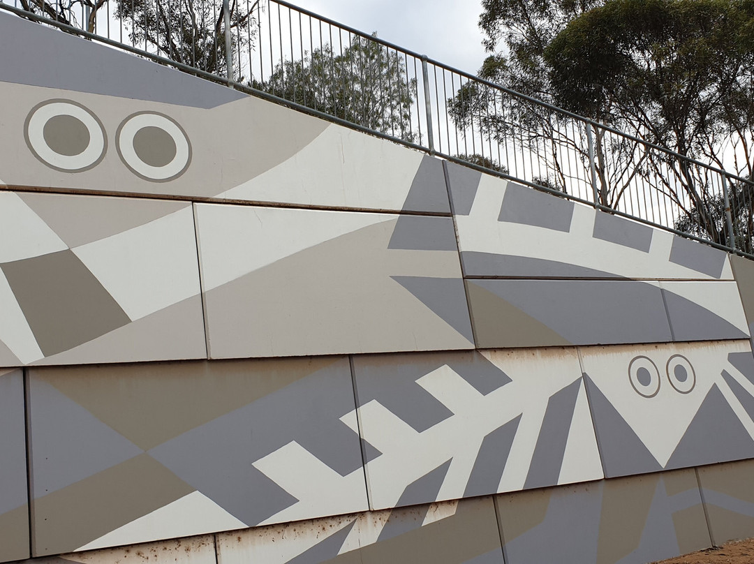Berri Bridge Mural景点图片