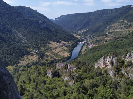 Accroch'toi-米约必去景点