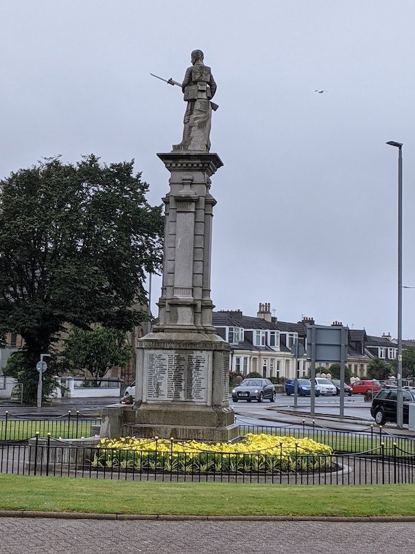 Saltcoats War Memorial景点图片