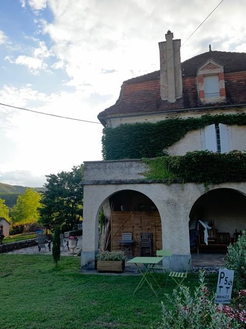 Maison Redon-泳池