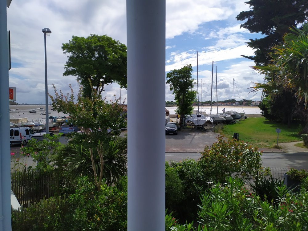 Hotel La Roseraie主图