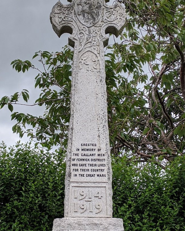 Fenwick War Memorial景点图片