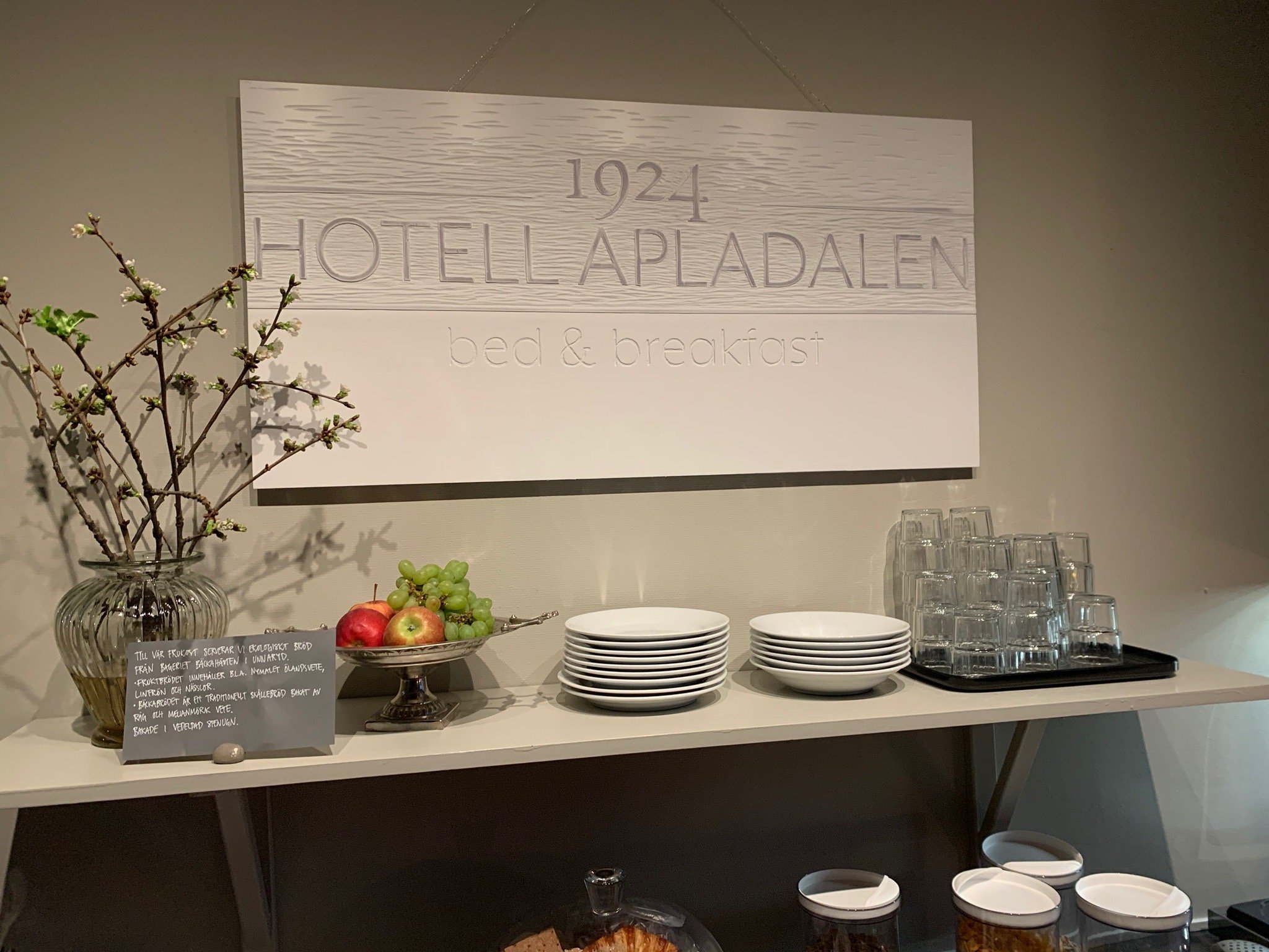 Hotell Apladalen-官方