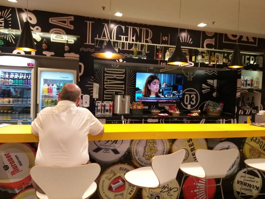 宜必思若茵维莱酒店主图