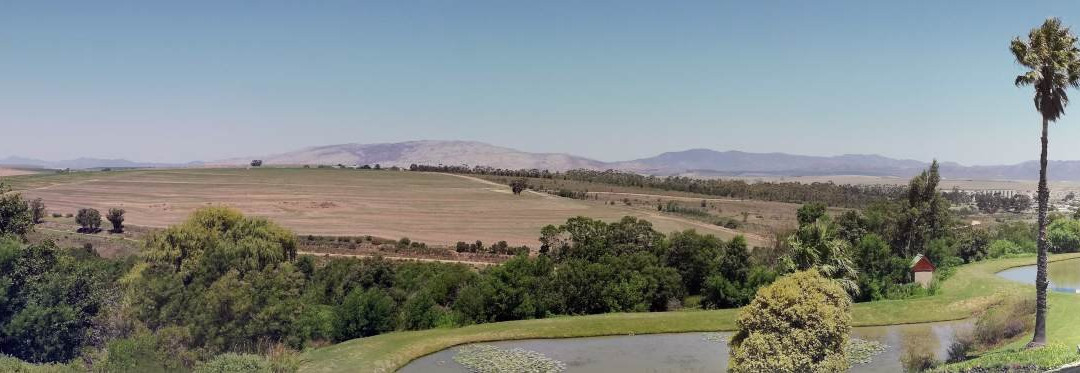 The Caledon Hotel & Spa主图