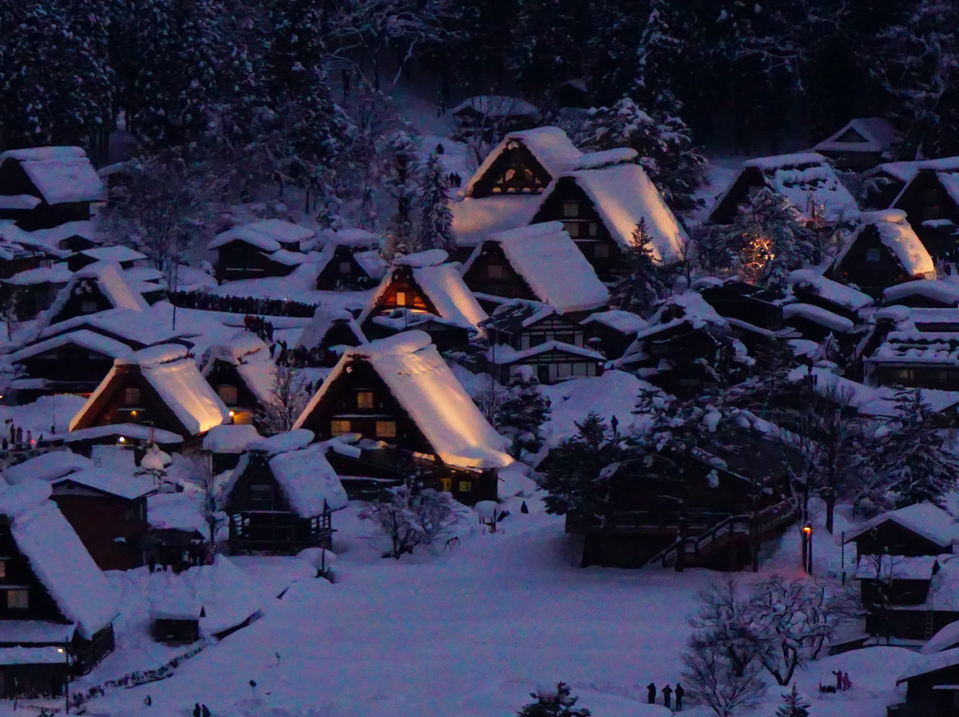 Shirakawago Light-up-白川村必去景点