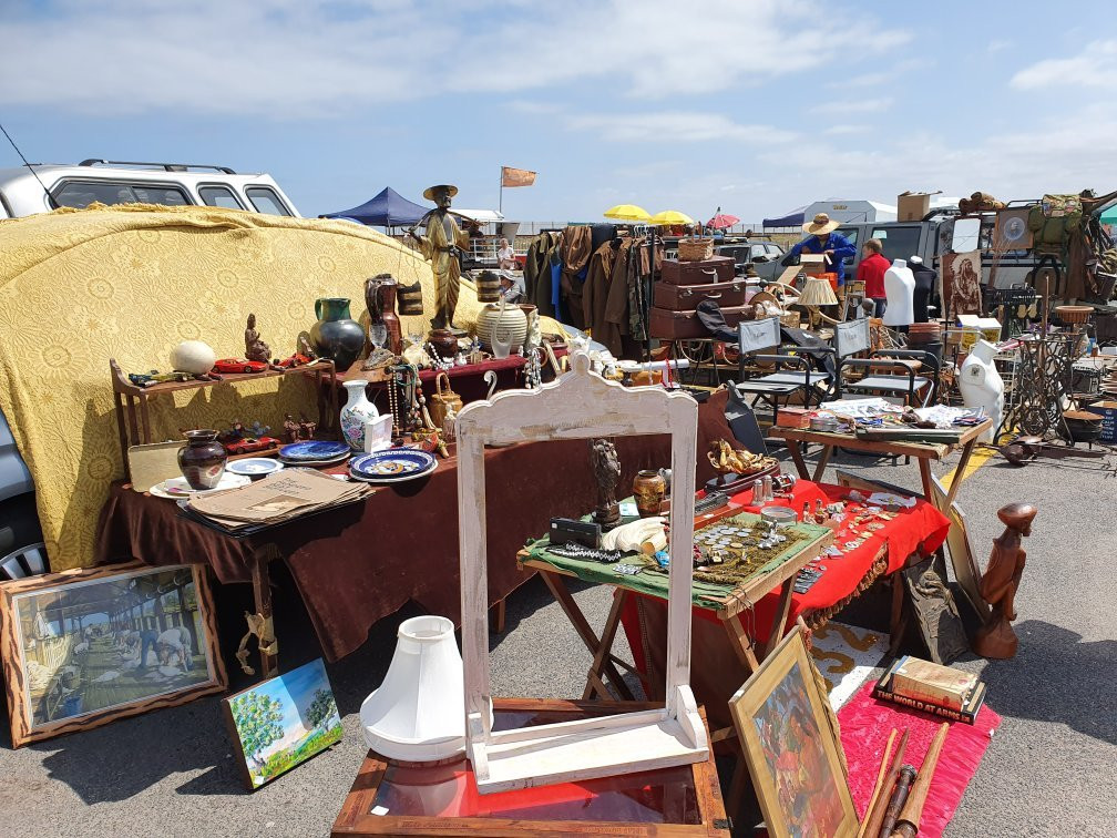 Milnerton Flea Market景点图片