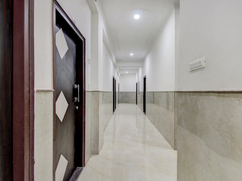 Treebo Trip Divine City主图