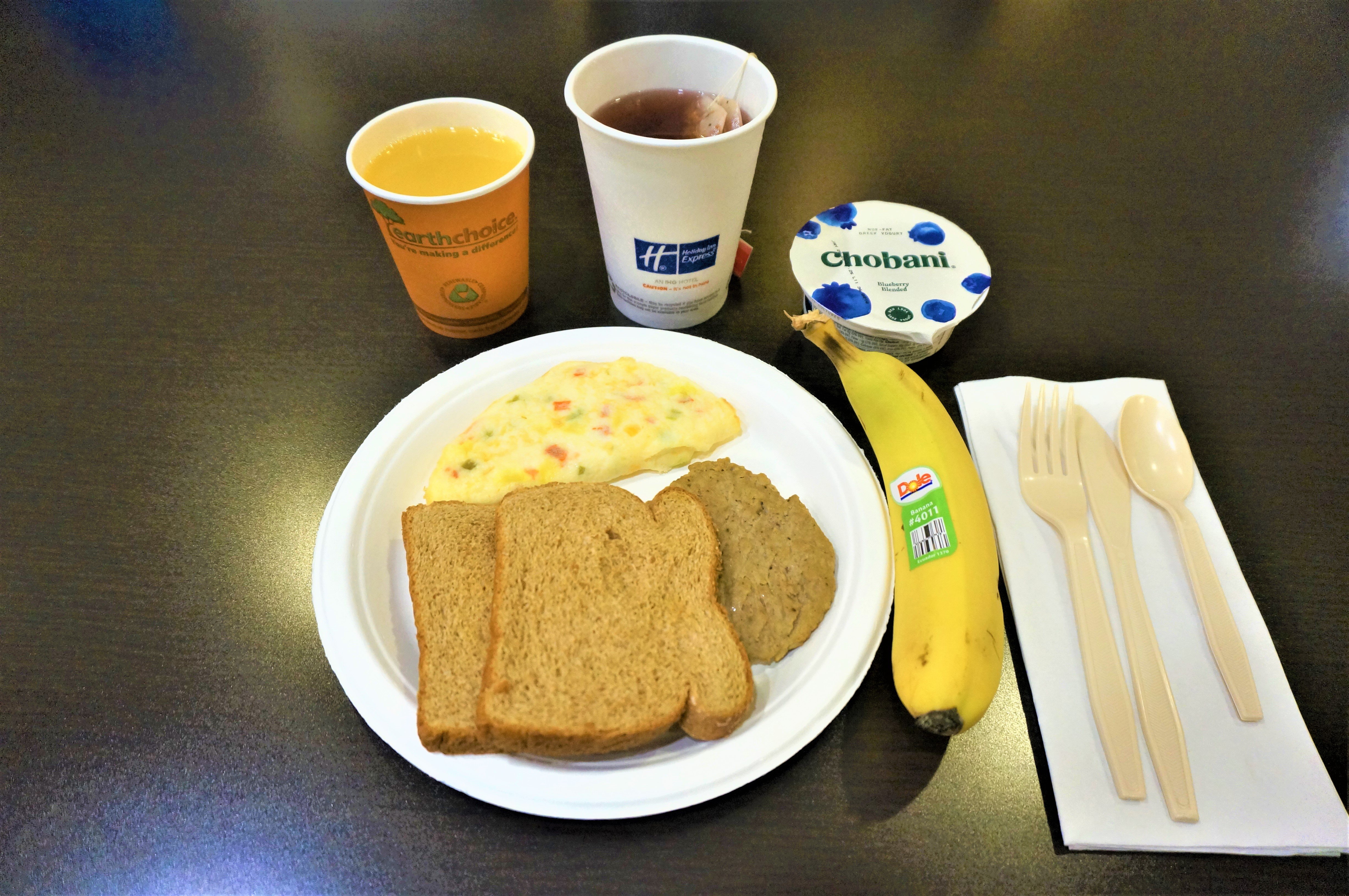 Holiday Inn Express & Suites Arcata/Eureka-Airport Area, an IHG hotel-餐饮