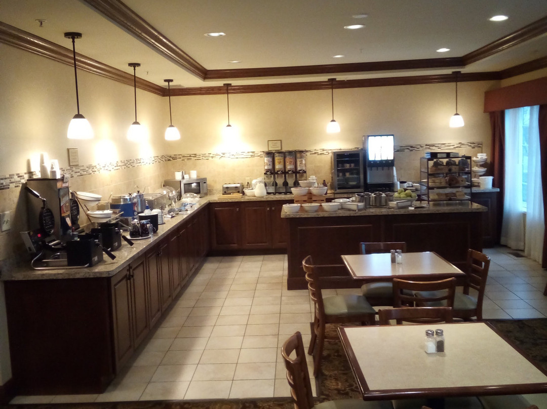 Country Inn & Suites by Radisson, Charleston South, WV主图