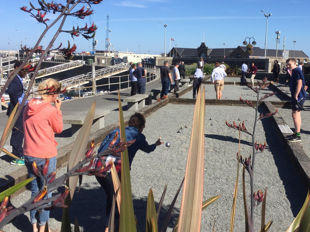 Pétanque and Gache景点图片