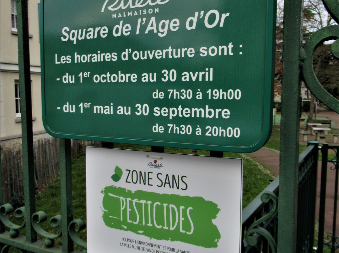 Square de L'Âge d'Or景点图片