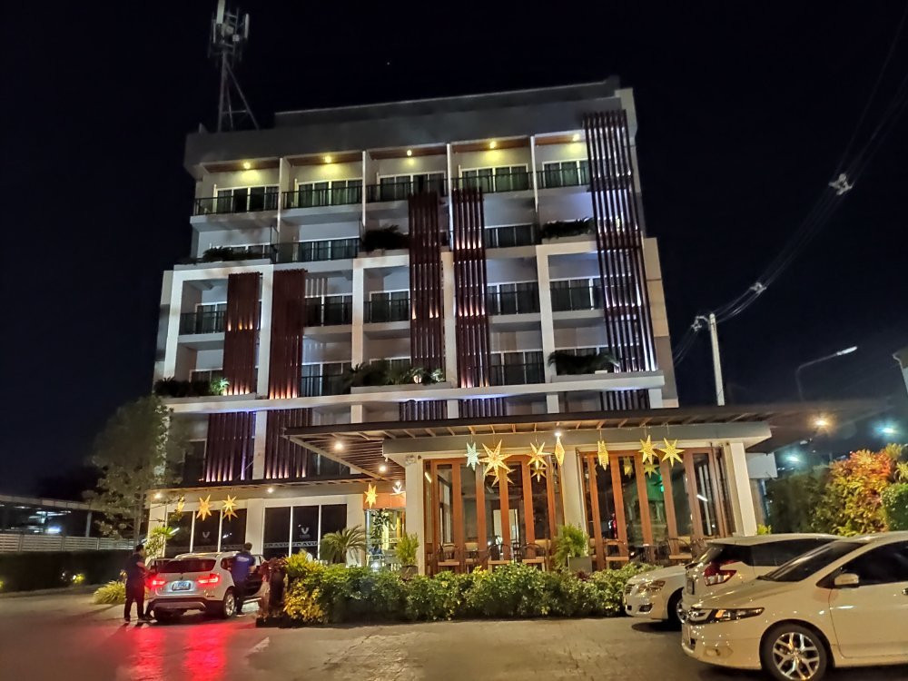 V Hotel Ubon Ratchathani主图