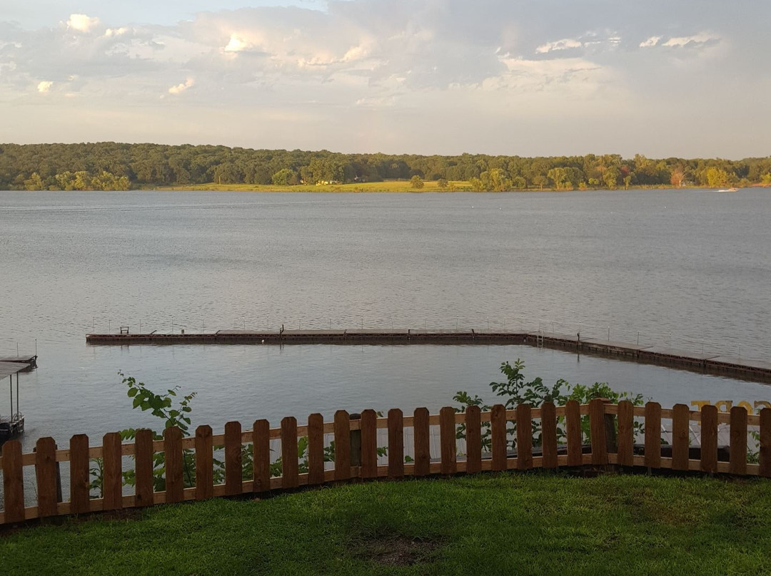 Lee's Grand Lake Resort主图