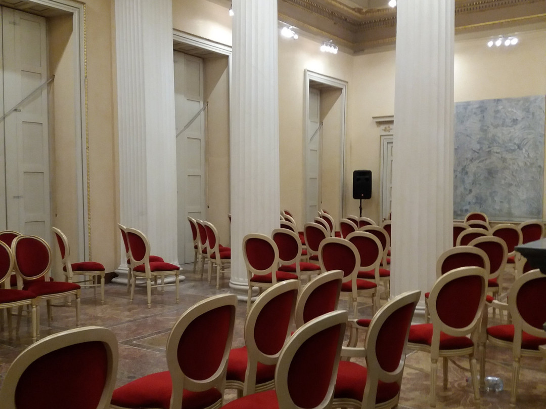 Villa Cusani Tittoni Traversi-代西奥必去景点