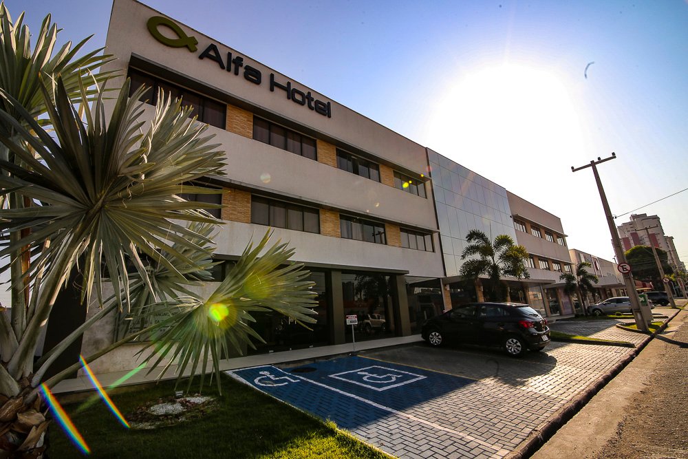 Alfa Hotel-官方