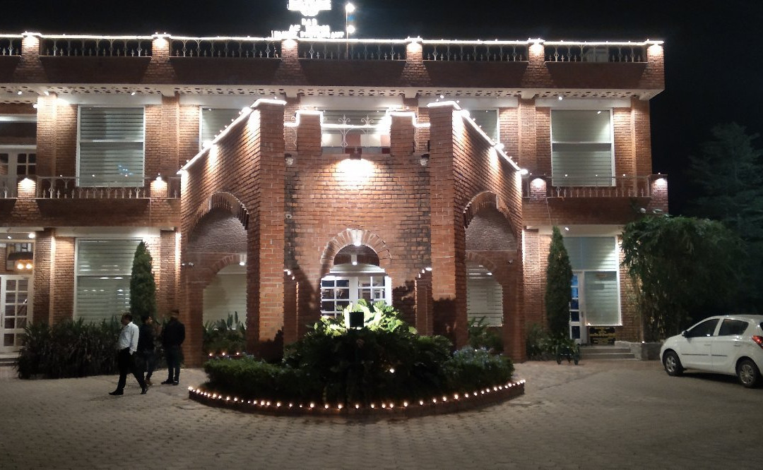 Royale Resorts主图