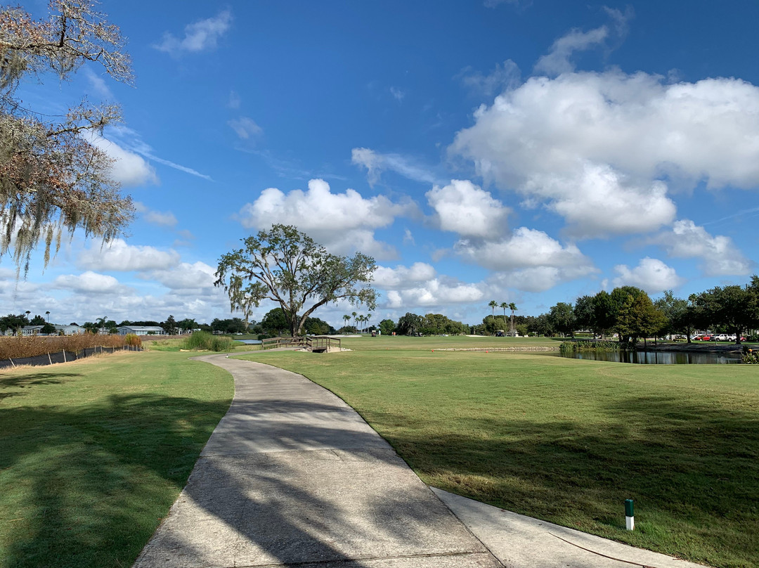 Crane Lakes Golf & Country Club景点图片