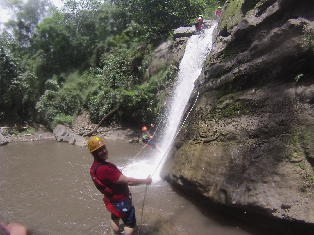 Saltos de los  Micos-Villeta必去景点