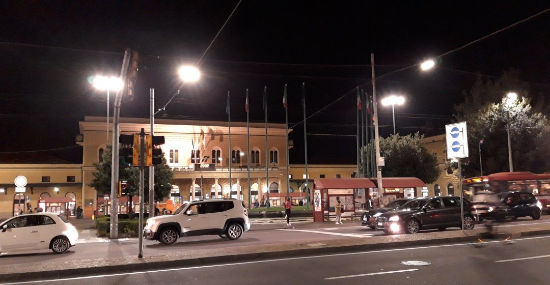 Stazione di Bologna Centrale景点图片