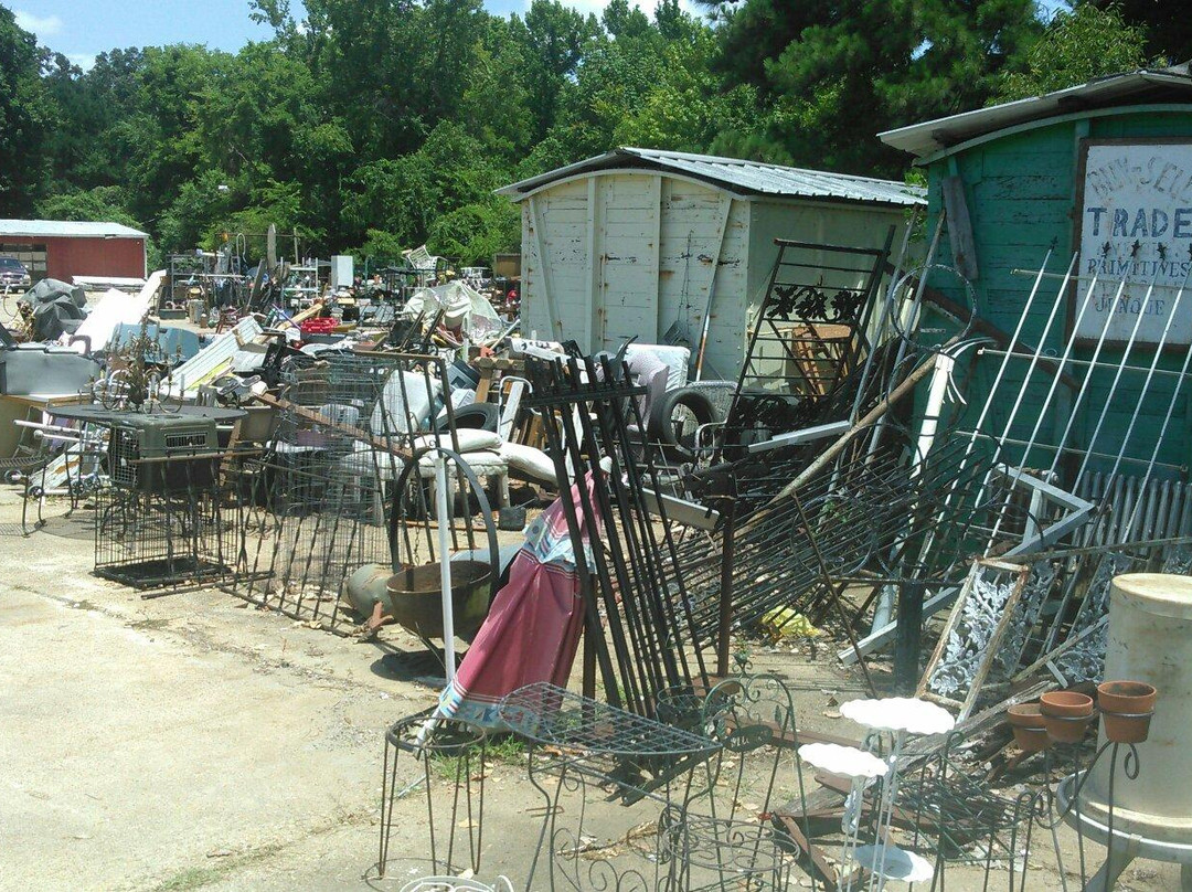 Greenwood旅游景点-Greenwood Flea Market