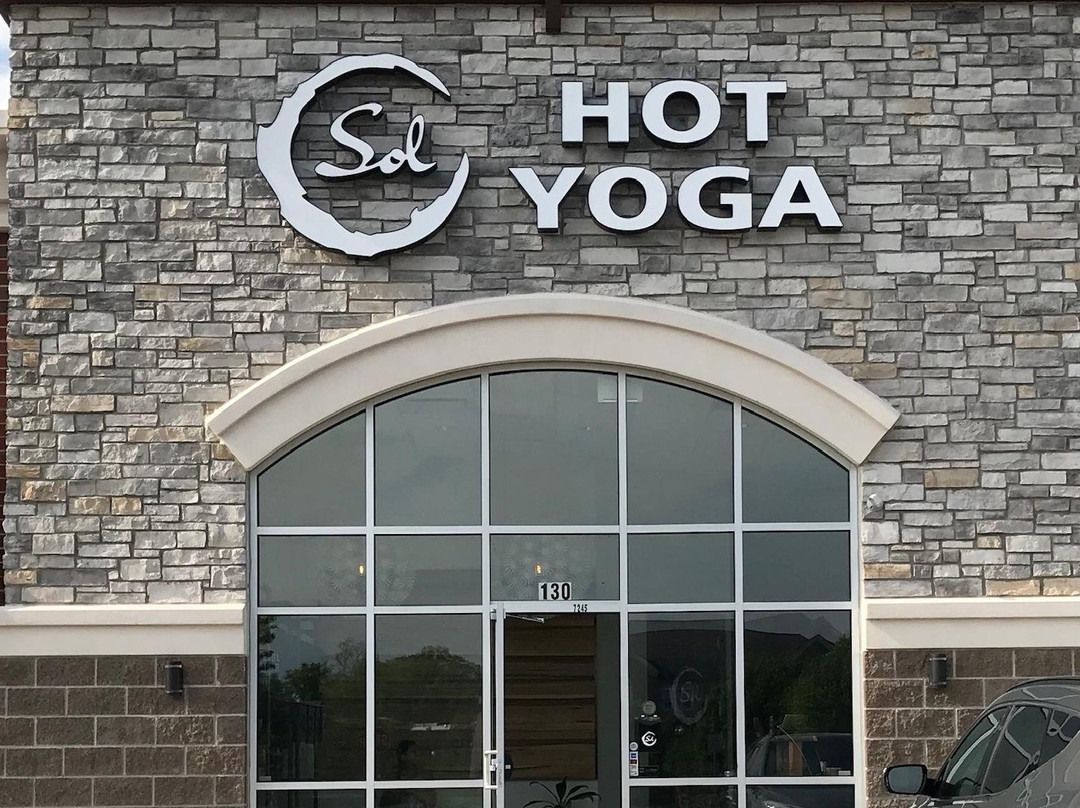 Sol Hot Yoga Studio景点图片