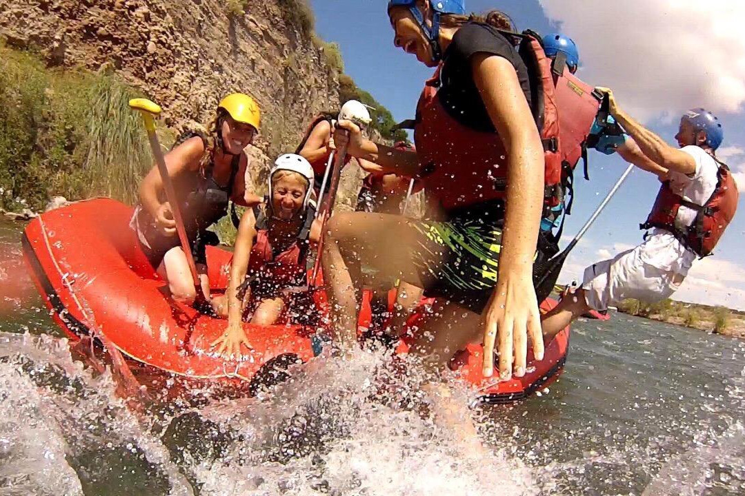 Rafting Betancourt景点图片