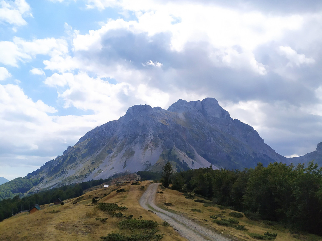 Komovi Mountain Range景点图片