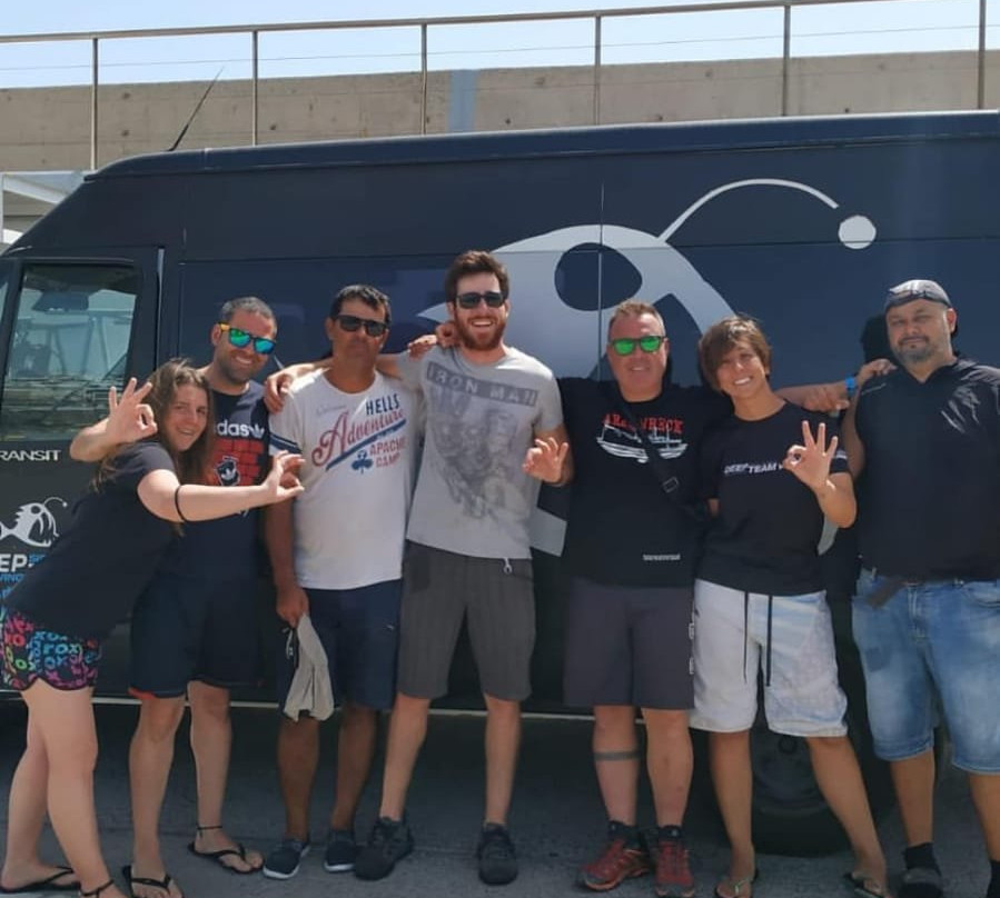 Deep Team-卡门港必去景点