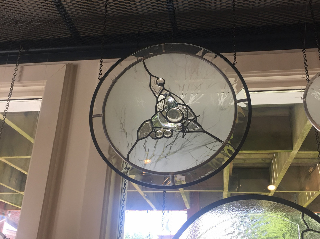 Hanscomb Glass Studio-伊劳拉必去景点