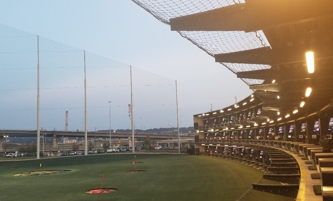 Topgolf景点图片