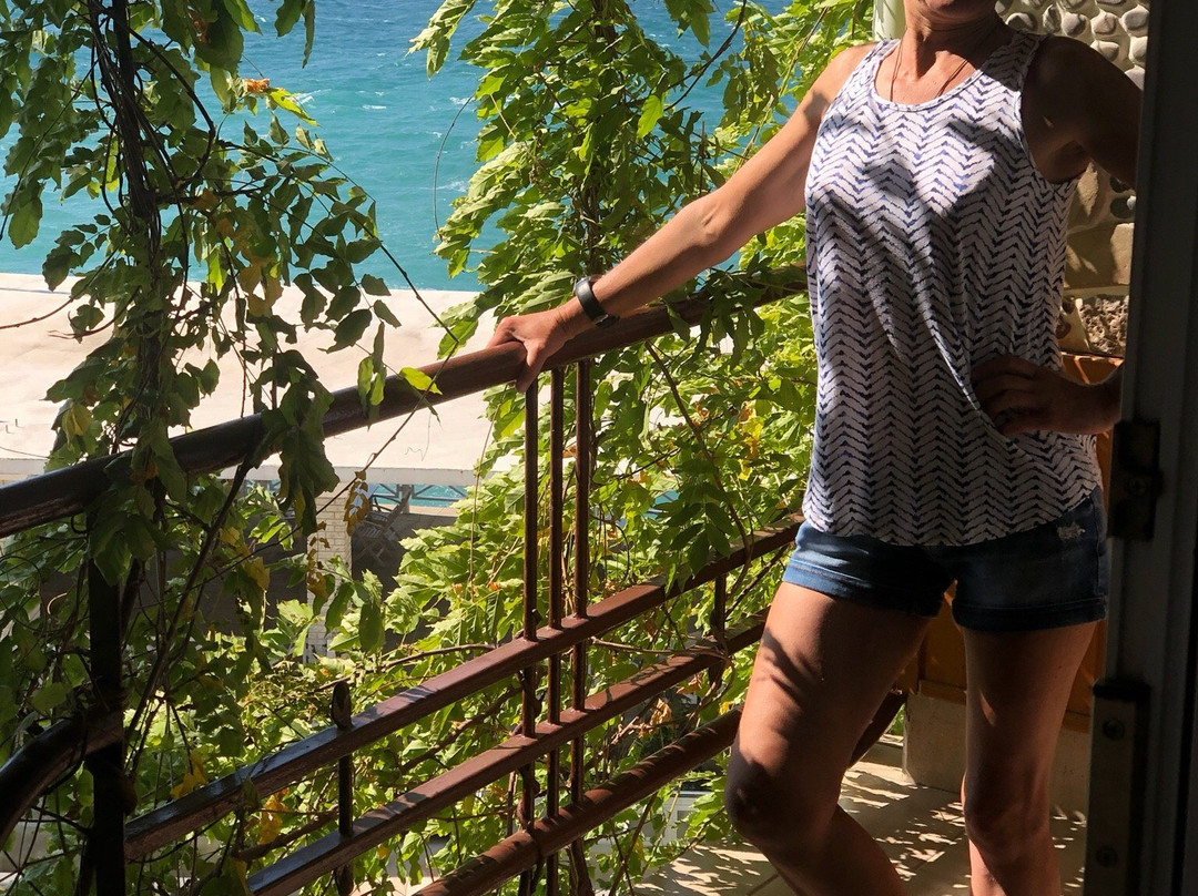 Yacht Club Hotel主图