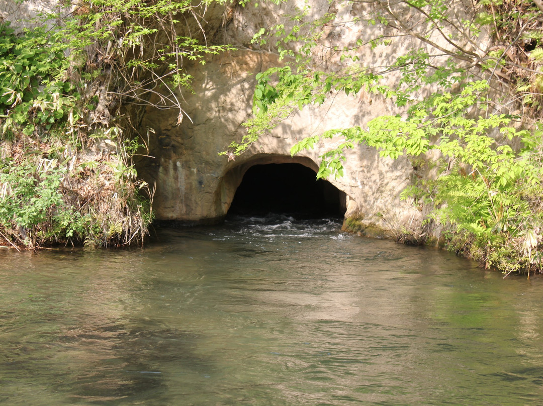 Tonokuchizeki Cave-会津若松市必去景点